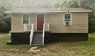 Main picture of 522 Queens Ct