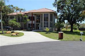 Main picture of 13000 SW 30th Ct