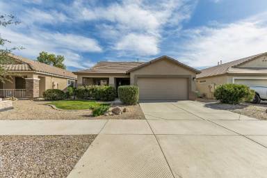 Main picture of 23277 S 215th St