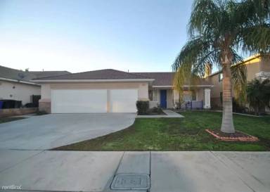 Main picture of 14581 Nevada Ct