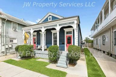 Main picture of 5225 Magazine St