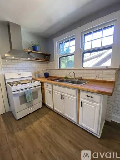 Main picture of 6669 Bantry Ave