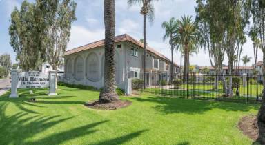 Main picture of 702 N Fig St