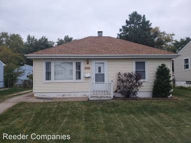 Main picture of 2631 162nd Pl