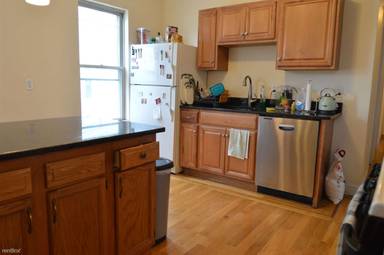 Main picture of 47 Easton St