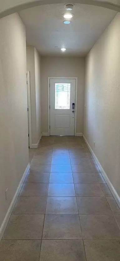 Main picture of 2316 N Divisadero St