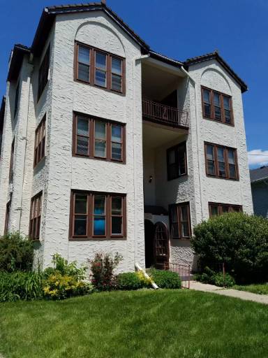 Main picture of 626 W Stephenson St