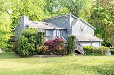 Main picture of 4065 Maxanne Dr NW