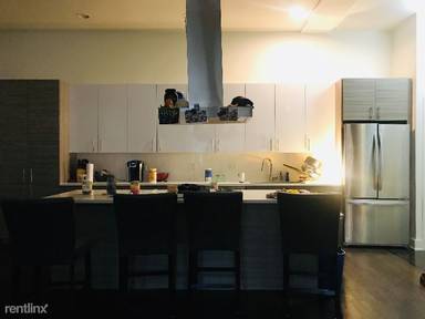 Main picture of 1739 N Milwaukee Ave