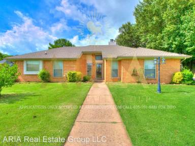 Main picture of 3201 Creekwood Ct