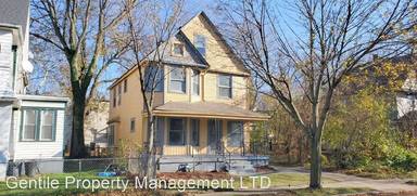 Main picture of 465 E 114th St