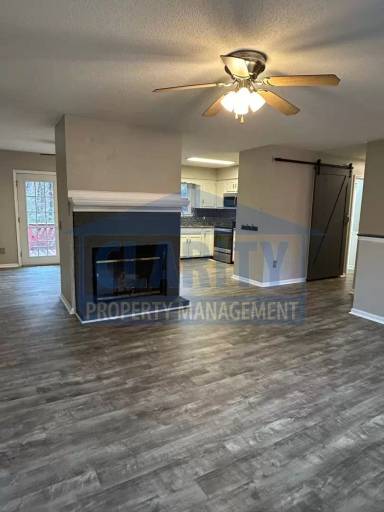 Main picture of 6008 Parsons Pond Dr