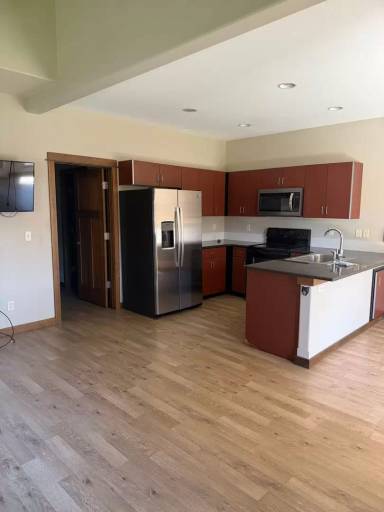 Main picture of 4262 Cascade St