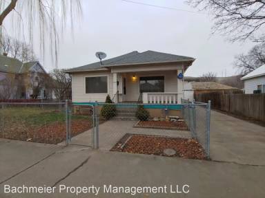 Main picture of 925 SE Byers Ave