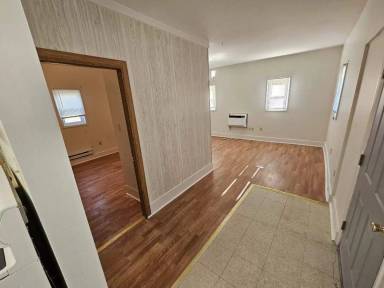 Main picture of 50 Waterworks Rd