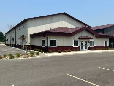 Main picture of 1210 E Main St Apartments