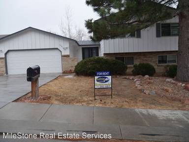 Main picture of 2925 Garmish Pl