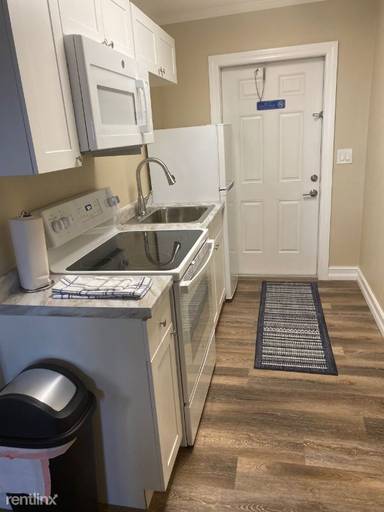 Main picture of 2625 NE Indian River Dr