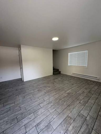 Main picture of 212 Hanby Ave
