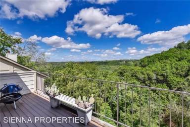 Main picture of 1520 Ben Crenshaw Way