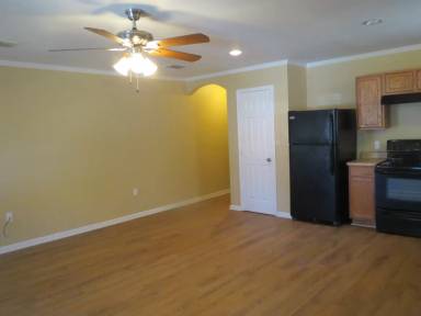 Main picture of 1235 Pecan St