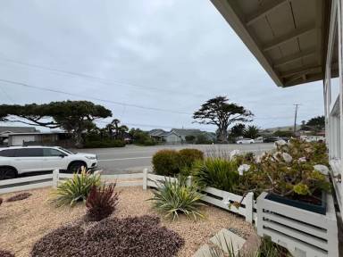 Main picture of 673 Pacific Ave