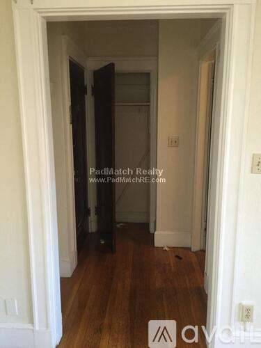 Main picture of 63 Fellsway W