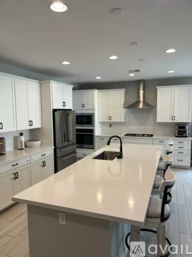Main picture of 104 Barton Bay Ave