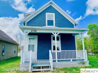 Main picture of 2738 Crown Point Ave