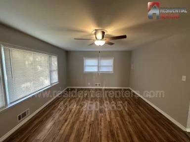 Main picture of 4566 N 46th St