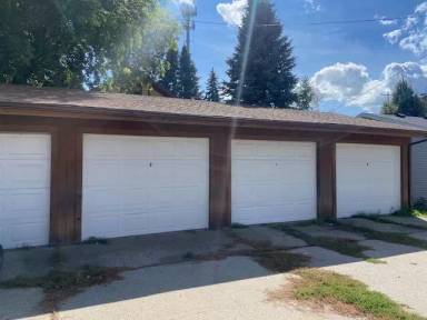 Main picture of 226 W Sweet Ave