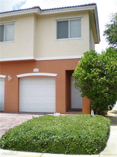 Main picture of 3315 Palomino Dr