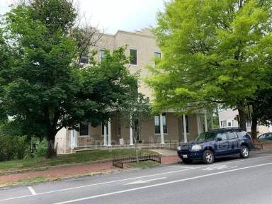 Main picture of 203 S Prospect St