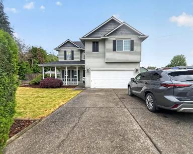 Main picture of 34333 E Columbia Ave