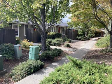 Main picture of 1802 Northeast Fairview Avenue - D