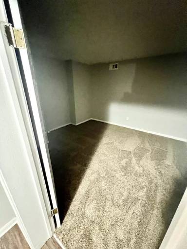 Main picture of 3404 Shagbark Rd
