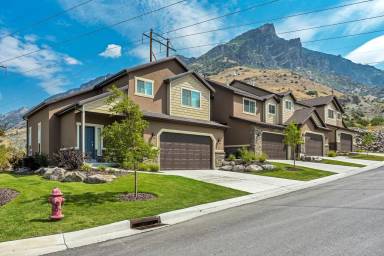 Main picture of 1653 E Aspen Loop