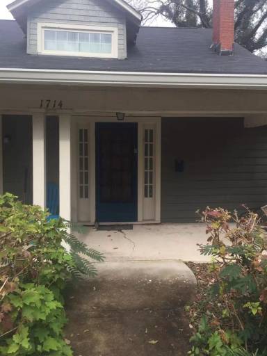 Main picture of 1714 Ashwood Ave