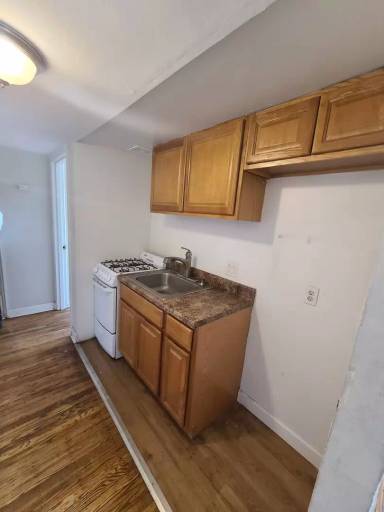 Main picture of 5820 N Mascher St