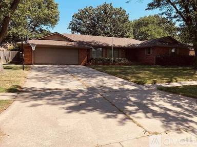 Main picture of 8604 E Tamarac St