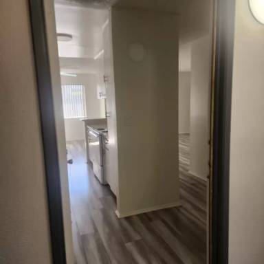 Main picture of 4424 Woodman Ave