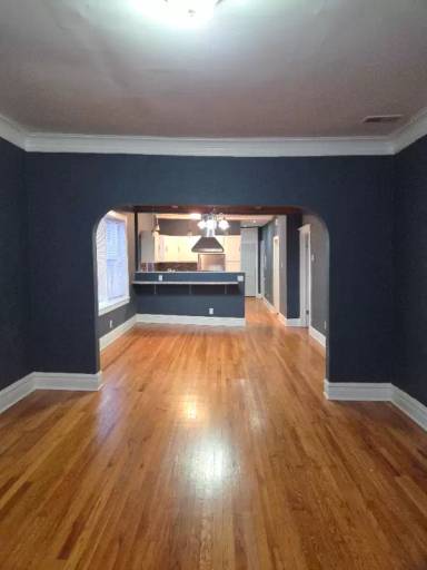 Main picture of 6624 S University Ave