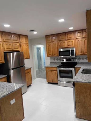 Main picture of 431 Andrew Dr