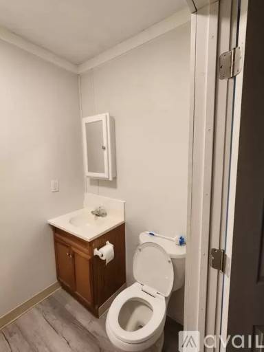 Main picture of 424 E Cedar Ave