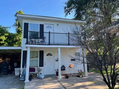 Main picture of 234 Wilkinson St