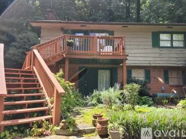 Main picture of 38 Bulldog Ln