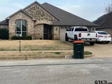Main picture of 1569 Skidmore Ln