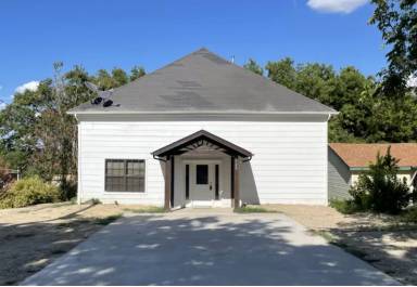 Main picture of 3728 Luella Rd