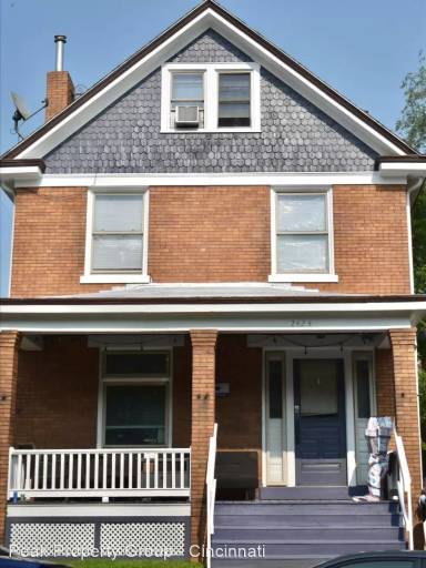 Main picture of 1-2 Clifton Ave