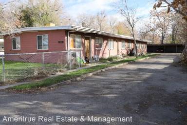 Main picture of 532 N Redwood Rd